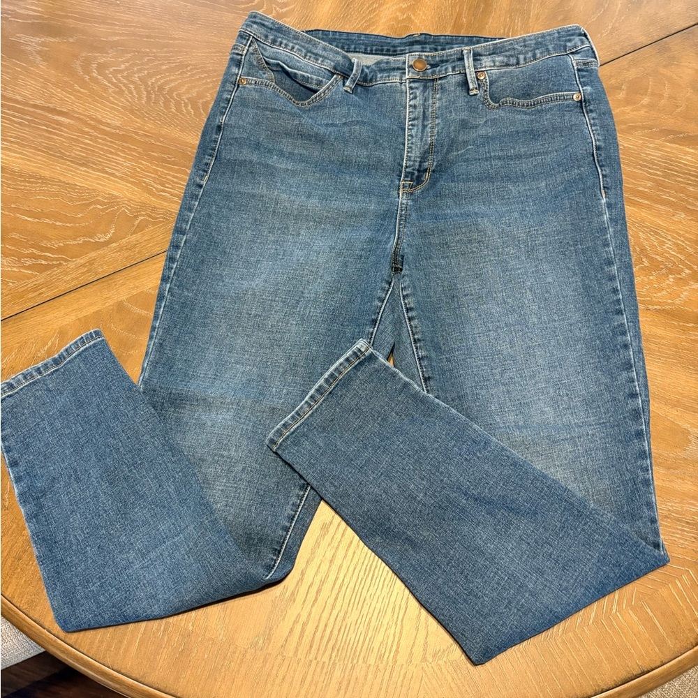 Seven7 Denim Jeans